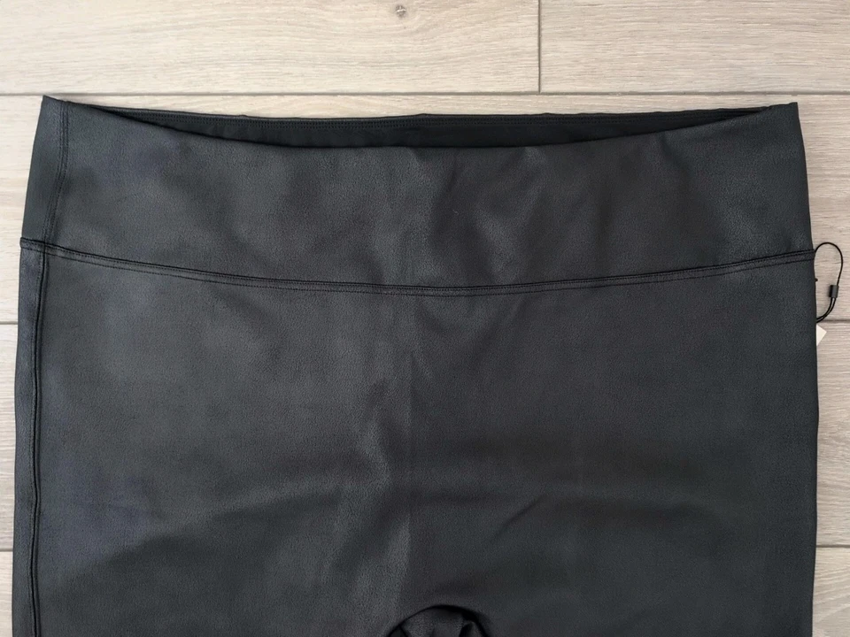 NYDJ Pull On Skinny Legging Pants Sculpt-Her Jet Black Faux Finish Size 4X NWT - Image 2 of 4