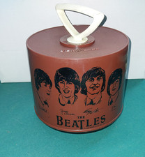 RARE BEATLES BROWN DISK-GO-CASE RECORD CARRYING CASE - CHARTER INDUSTRIES USA