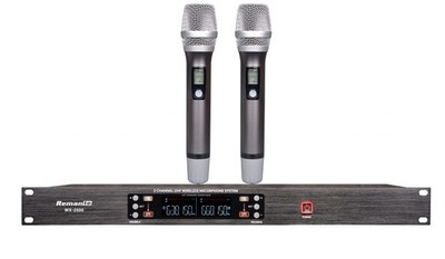 Dual-Ch Wireless Handheld Vocal Microphone System (UHF500-530MHz /300 Chennels)