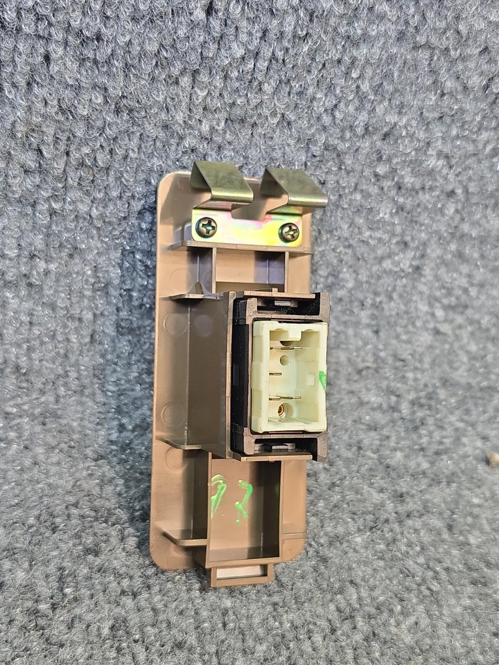 Interruptor de ventana eléctrica delantera Toyota Van 1986 pasajero Foto 2 de 2