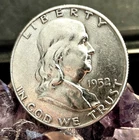 1952 Benjamin Franklin Half Dollar (90% Silver) .....   Nice  Detailed Coin.....