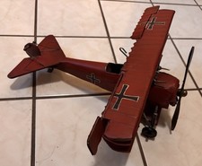 Large Metal Red Baron WW1 German Tri Plane Dr-1 Fokker  Model 7"H x 14"L x 15"W