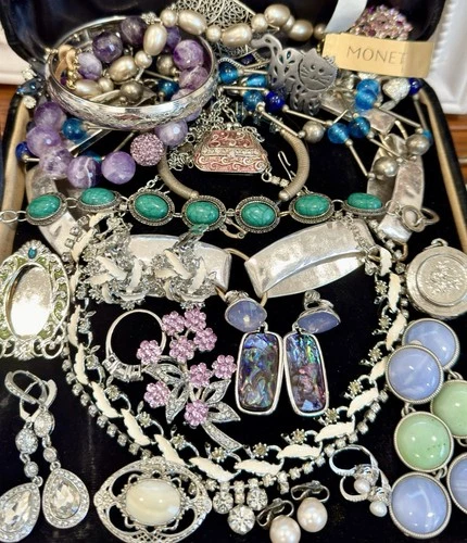 Vintage Estate Costume Jewelry Lot! MONET, AVON and more!