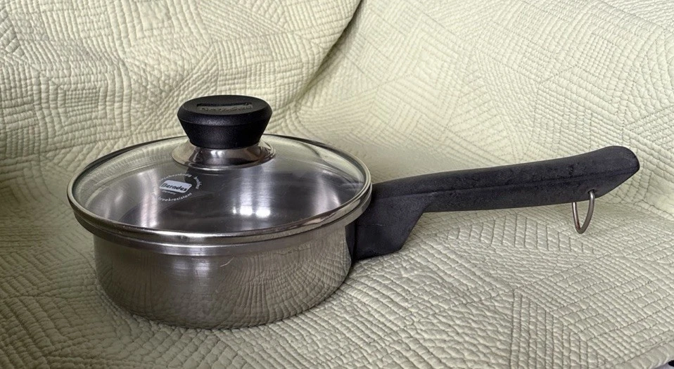 Duncan Hines 1 Qt.Stainless Steel 3-PLY 18-8 Regal Ware Sauce pan W/Berndes Lid