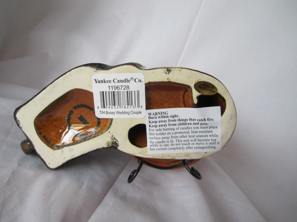 Yankee Candle 2010 Boney Bunch Bride & Groom Taper Holder The Proposal NUEVO COMO NUEVO  Foto 3 de 3