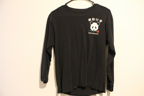 raglan band shirt