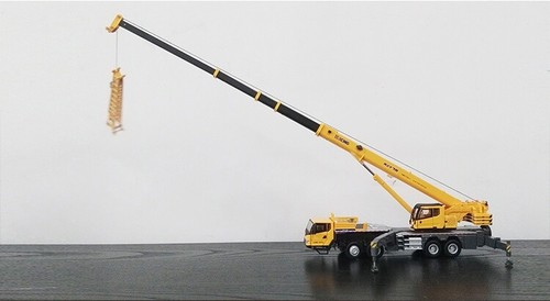 1:50 XCMG XCT75 Engineering Crane Construction Machinery Vehicle Diecast Model