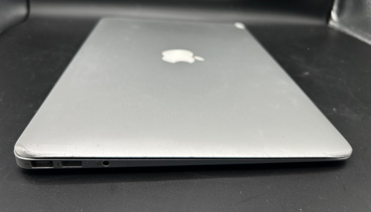 Apple MacBook Air 13