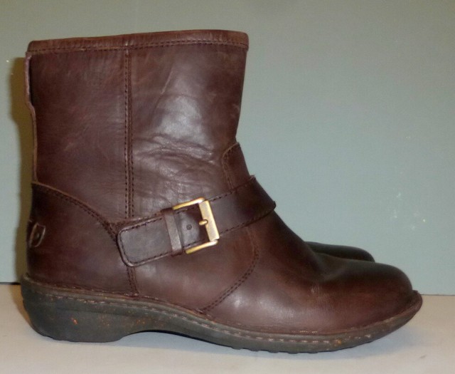 ugg back zipper boots