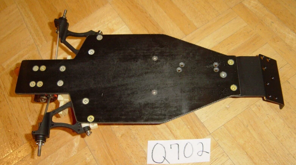 TEAM ASSOCIATED RC10 HOUGE SWING ARM CHASSIS ONLY FOR 6 GEAR NEW CNC CUT CARBON - Image 4 of 4