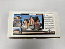 Downtown Deco Kit DD-1025 HO Addams Ave. Part Four