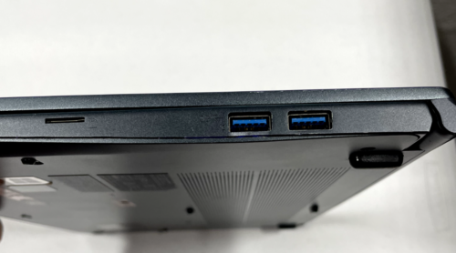 MSI PS63 Modern 15.6" Gaming Laptop i7 8565U, GTX 1050TI, 16GB RAM, - Picture 4 of 7