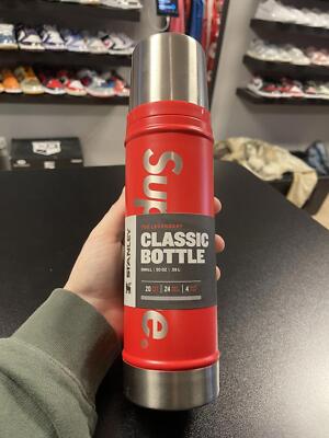 FW19 SUPREME STANLEY 20 OZ BOTTLE (RED) CLASSIC WATER BOTTLE