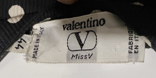 Valentino Miss V Sleeveless Black Off-white Polka Dot Sleeveless Vintage Top 44 - Picture 13 of 13
