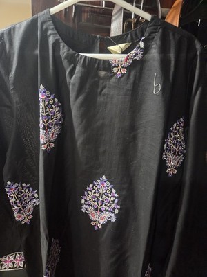 Shalwar Kameez Pakistani