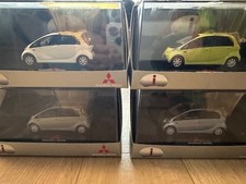 Mitsubishi i i Dealer Special Non-Minicar Set of 4