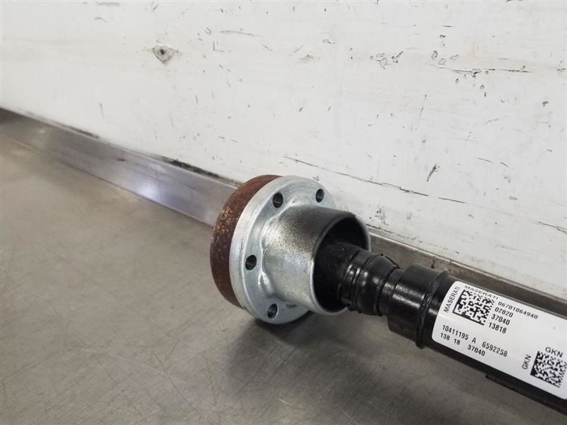 19 2019 MASERATI LEVANTE 3.0L FRONT DRIVESHAFT 06701064940