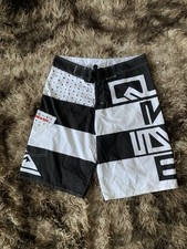 Rare Vintage Quicksilver Board Shorts Size Large 34 Big print Logo