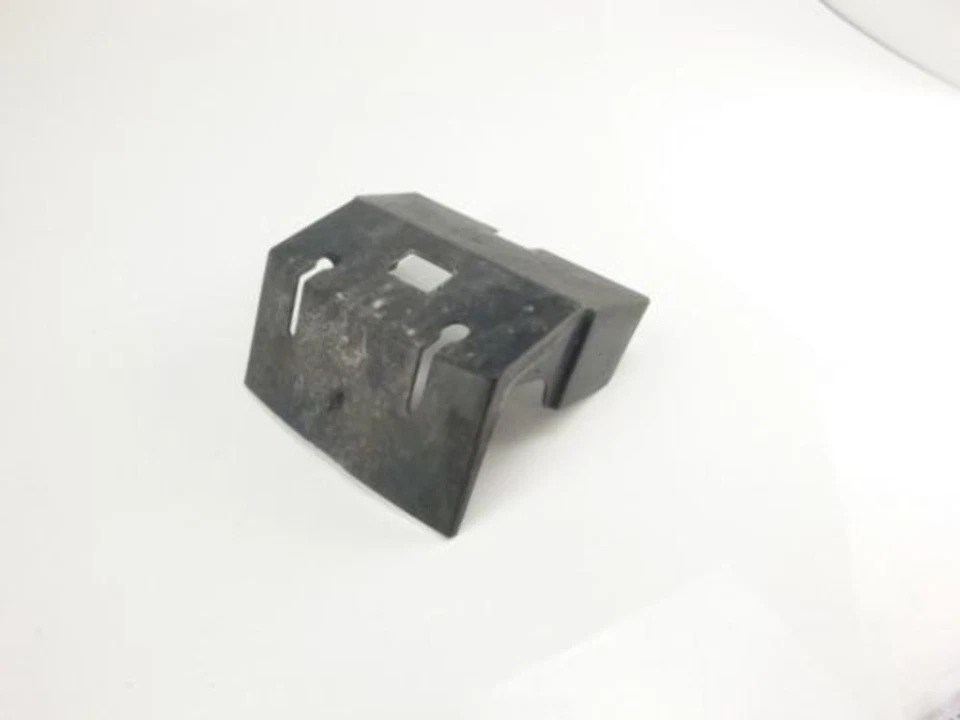 Suzuki RF 900 RF900 Battery Box Inner Rear Tray Cover Lid 63251-31E00 TRSH DV - Image 2 of 4