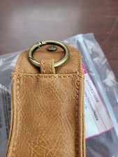 thirty-one Snap To It Pouch Key Ring Attachment Caramel Distressed Pebble 3 x 2