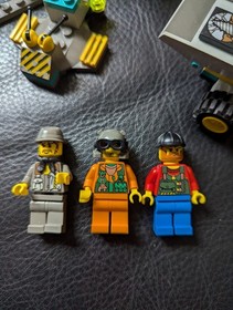 LEGO 4990 Rock Raiders HQ 99.9% complete! w/ manual Good Condition 