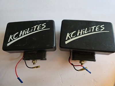 2 Vintage KC Hilites Clear Fog Lights 4537-C with Covers