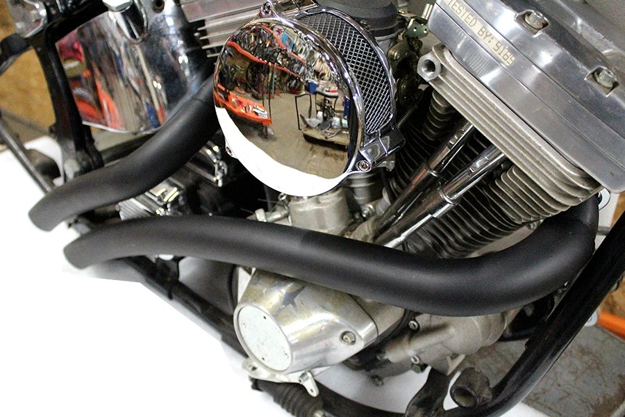 Juego de tubos de arrastre de radio curvo de 2 pulgadas negro para Harley Davidson Foto 3 de 4