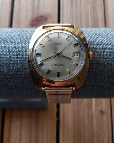 Vintage Timex Electronic 10K RGP Cushion Case Speidel USA Band- Untested