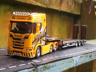 Aardvark Werkvermietung Exeter Scania NGS 6x4 & Nooteboom Trailewsi, Tekno.Corgi, IMC