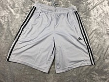 NWT ADIDAS TRAIN ESSENTIALS PIQU  3-STRIPES TRAINING SHORTS Medium w/Zip Pockets