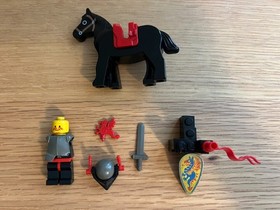 LEGO Castle: Black Knight (6009) (Pack of 3) - USED (read description)