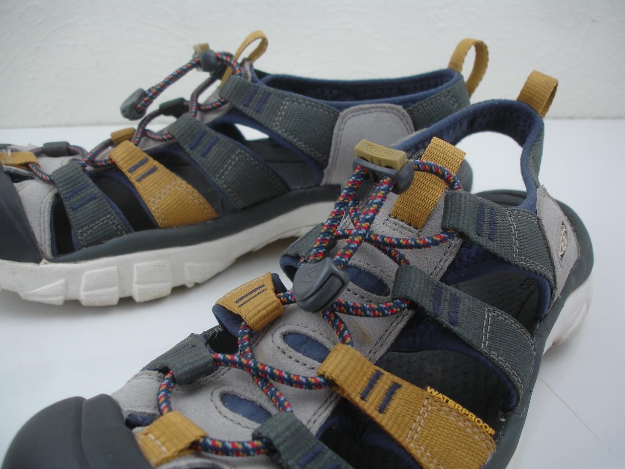 Sandali da trekking Keen uomo 8 5 M Newport Evo H2 gargoyle grigio giallo corona blu