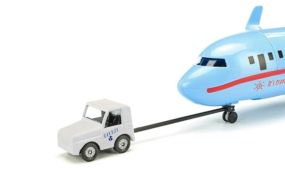 Siku : Commercial Aircraft with Accessoiries - Image 3 of 4