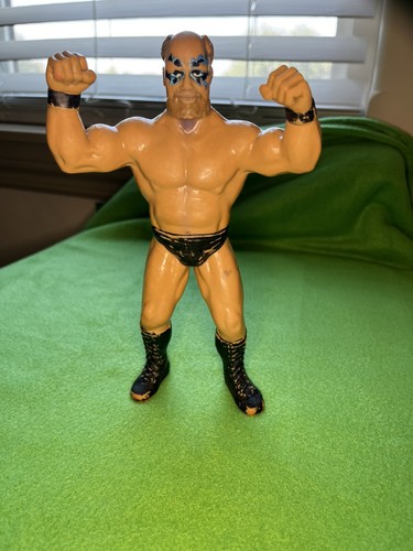 WWF WWE LJN Warlord Figure Wrestling Superstars 19...