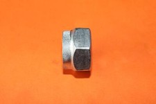 TRIUMPH T120 OIF T140 REAR WHEEL SPINDLE NUT 5/8" UNF T TYPE 14-1307 UK MADE