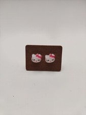 Hello Kitty Stud Earrings - Pink Bow