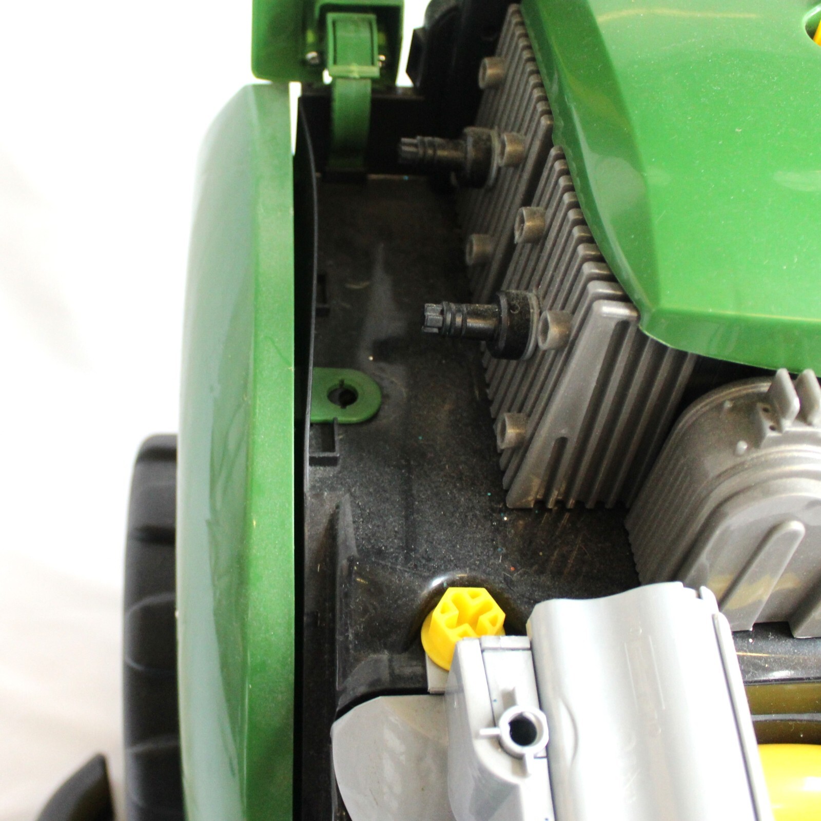 Theo Klein John Deere Tractor Engine Toy Vehicle (Cai) 4009847039163 eBay