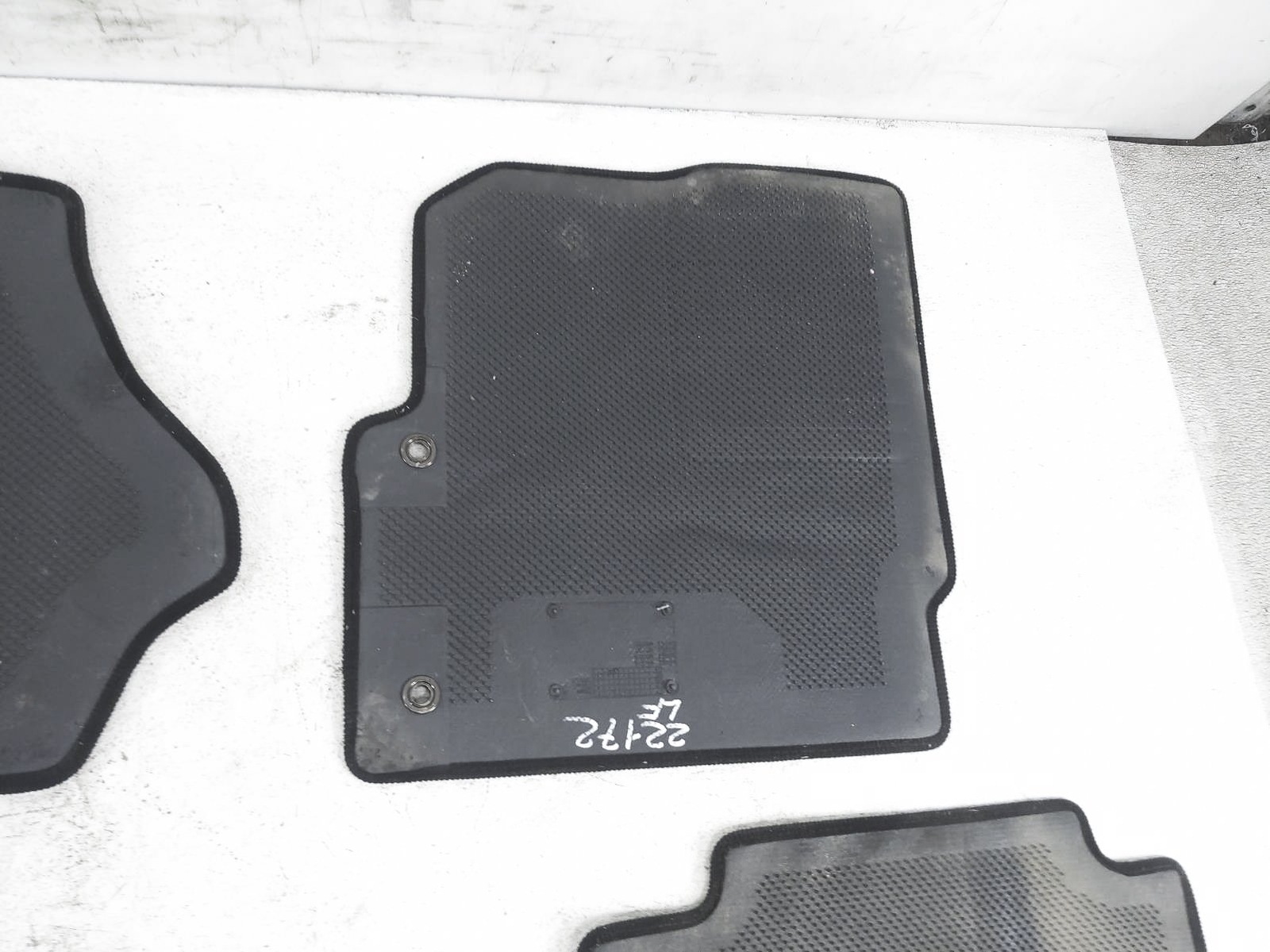 20172022 Nissan Titan Crew Cab Interior Floor Mats Carpets Set Of 3