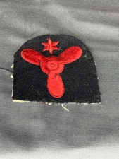 RCN Trade Badges 1910-1953 Leading Stoker Red on black