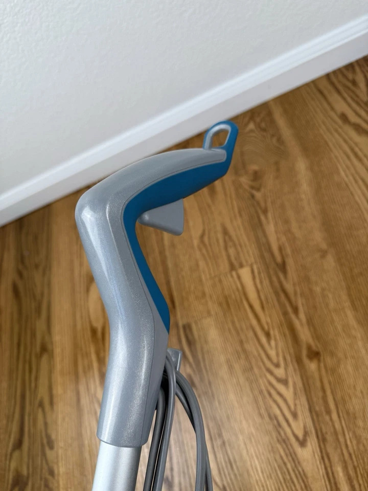 Swiffer Bissell Steamboost Steam Mop Model 6639 - Image 4 of 4