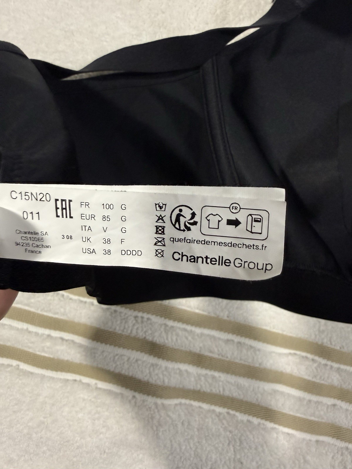 Chantelle Bare Essential Wireless Support Bra C15… - image 5