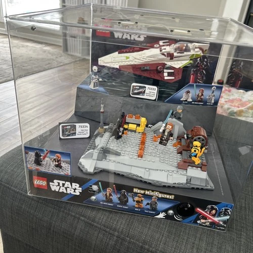 Lego Star Wars Walmart Display Case - 75383 - 75381