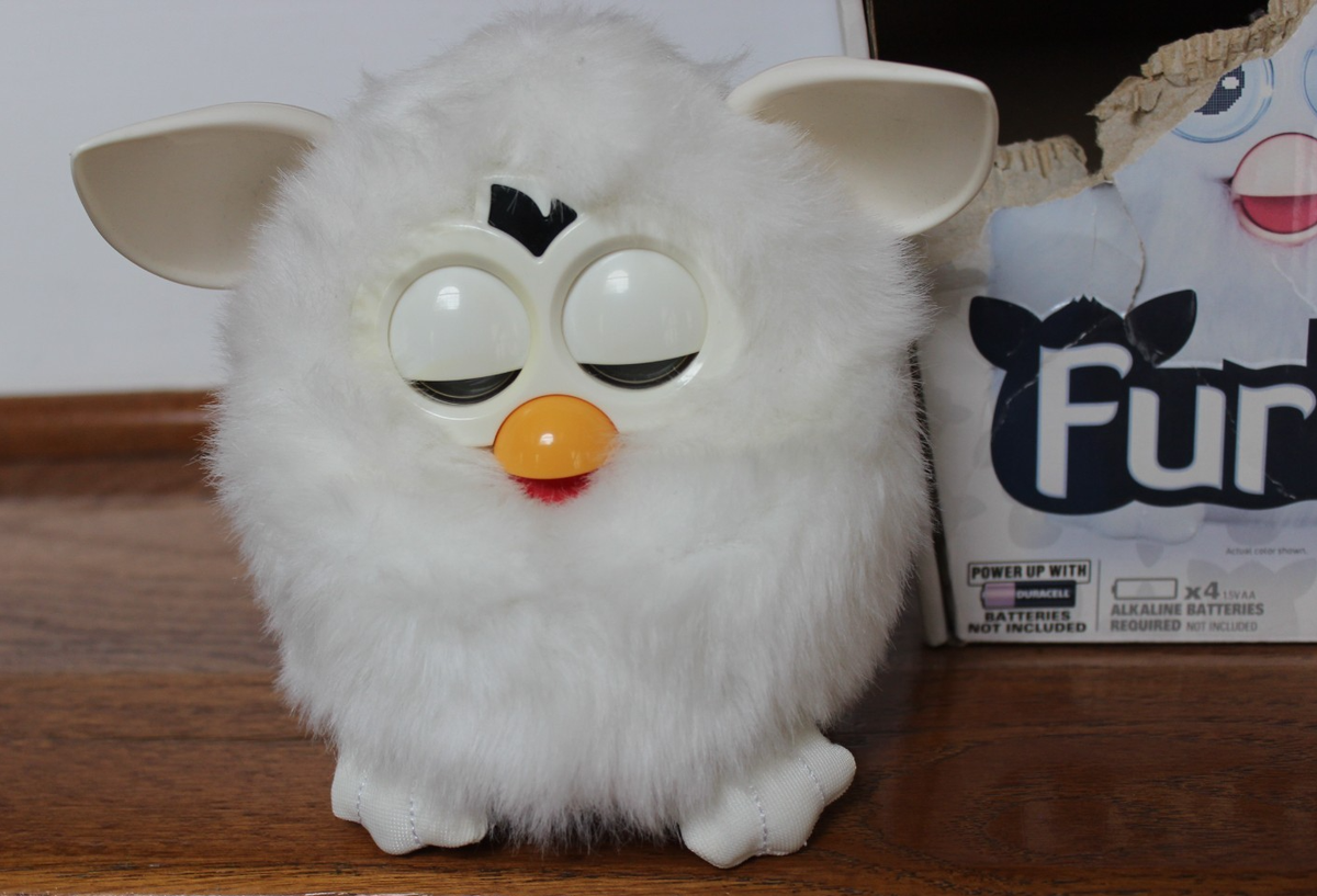 Hasbro 2012 White Furby Rare Collectible Toy Tested/Working with