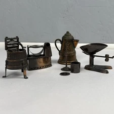 Vintage DURHAM INDUSTRIES DIE CAST METAL Furniture Miniatures Lot