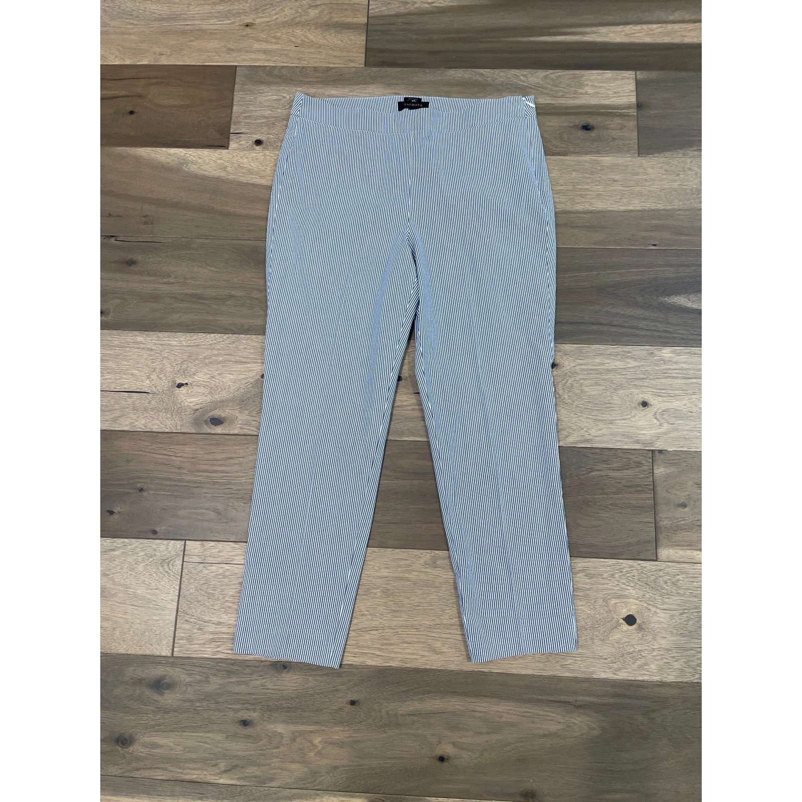 Talbots Chatham Capri Pants – White & Blue Stripe – Size 10
