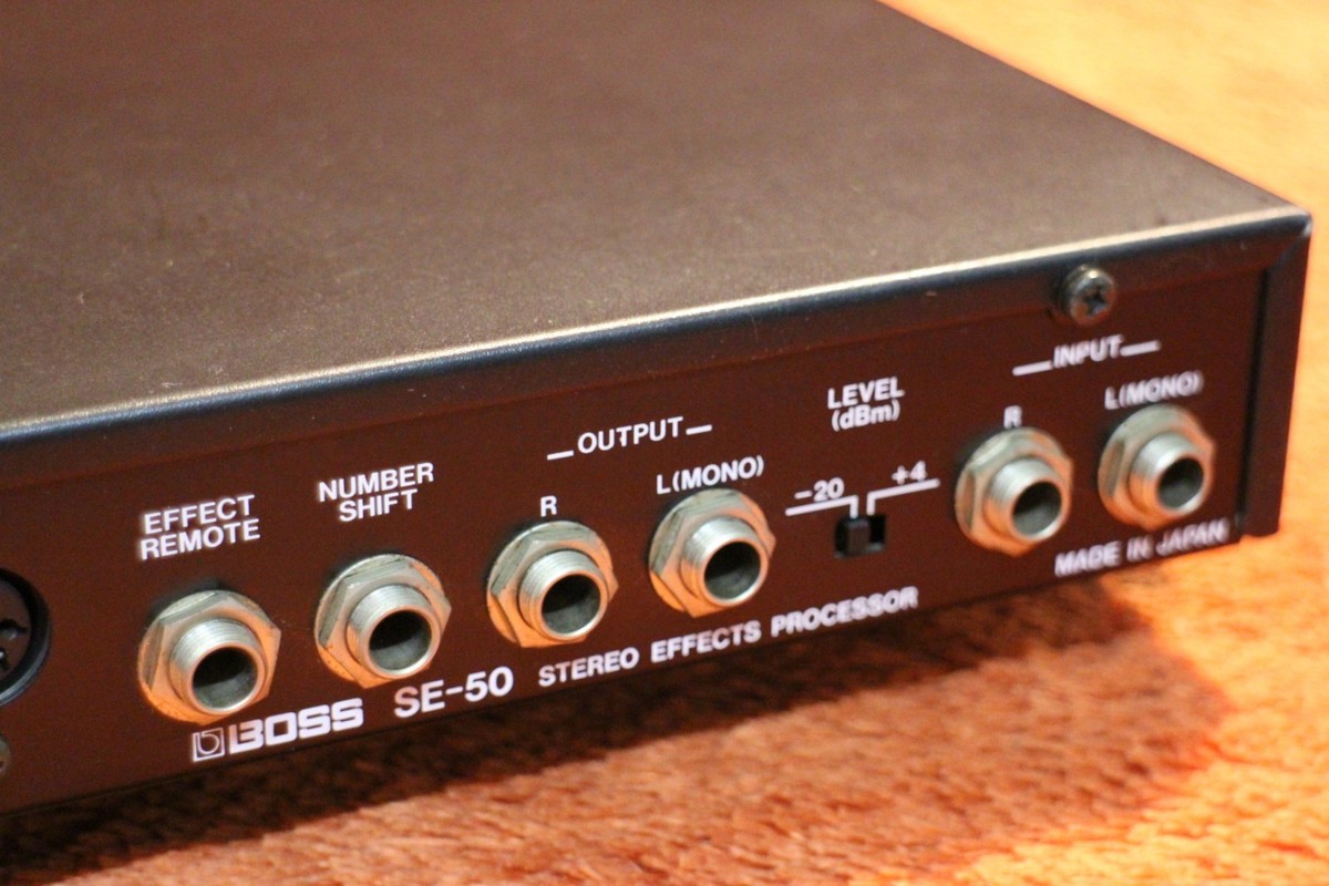 USED BOSS SE-50 SE 50 Guitar Synthesizer synth rack effect U2862