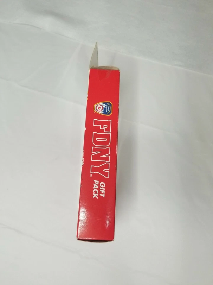 JUEGO REGALO REALTOY FDNY 10 PIEZAS | RT8740 Foto 3 de 4