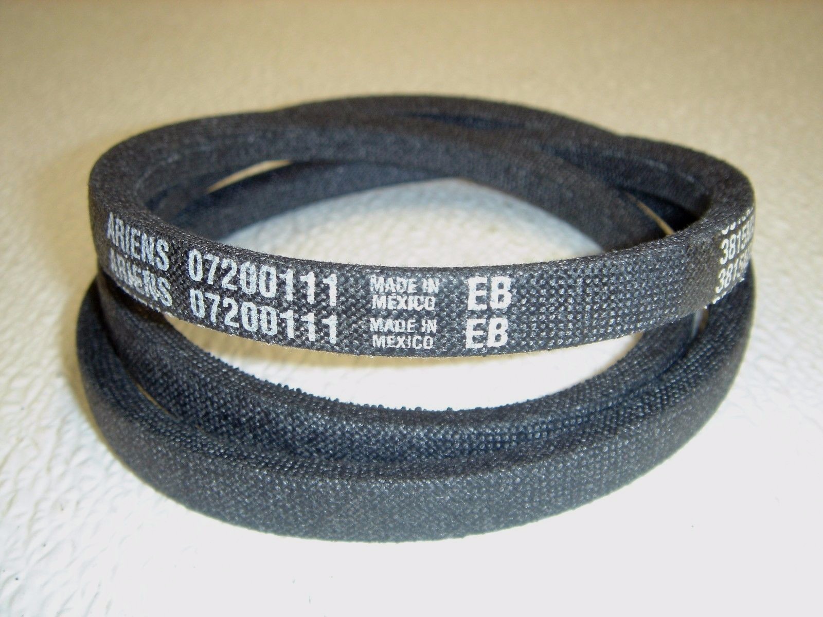 Ariens 07200111 Original OEM medium frame snow blower wheel drive belt NEW
