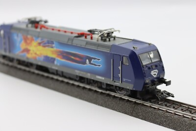 Märklin Br.146/185 Umbausatz Traxx rot-weiss