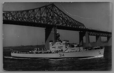Postcard HMCS Buckingham River-Class Frigate Canadian Warship Vintage RPPC C1